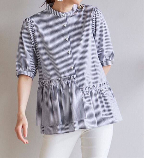 RANAN（ラナン）の「５分袖ペプラムギャザーブラウス（ブラウス）」｜ストライプ