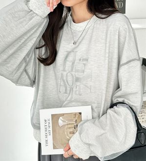 GeeRA（ジーラ）の「チュールカバー箔プリントスウェット（トレーナー・スウェット）」｜オートミール&times;タテナガプリント