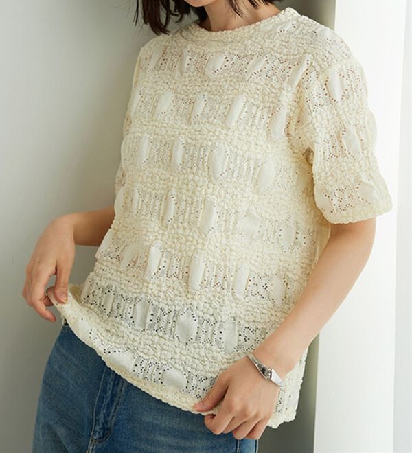 BELLUNA（ベルーナ）の「ストレッチレース調ハイネックプルオーバー（カットソー）」｜詳細画像