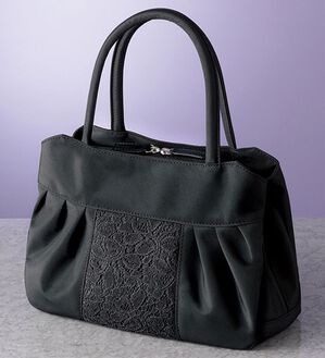 「収納たっぷり！布製フォーマルバッグ（その他バッグ）」｜1