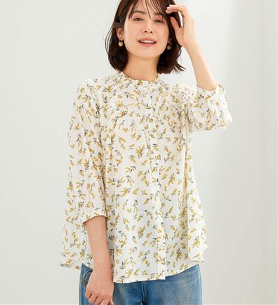 BELLUNA（ベルーナ）の「＜ＩＮＤＩＡ＞胸元シャーリングブラウス（ブラウス）」