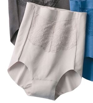 LAVIENNE（ラヴィエンヌ）の「楽なママお外に出れる綿混ショーツ単品（ショーツ）」｜トープ