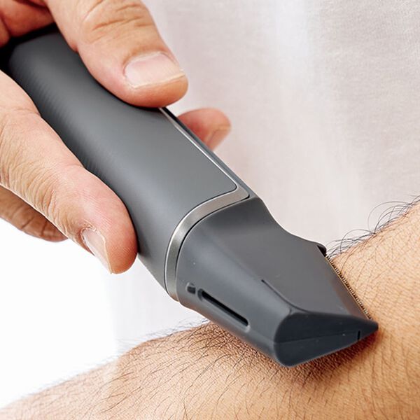 「充電式チタントリマー（その他美容・健康機器）」｜詳細画像