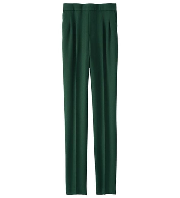 BELLUNA（ベルーナ）の「すっきり見えタックテーパードパンツ（フルレングスパンツ）」｜モスグリーン