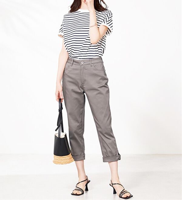 BELLUNA（ベルーナ）の「ヒンヤリ&times;サラリ速乾！綿サテンストレッチ裾リボンクロップドパンツ（クロップドパンツ）」｜詳細画像