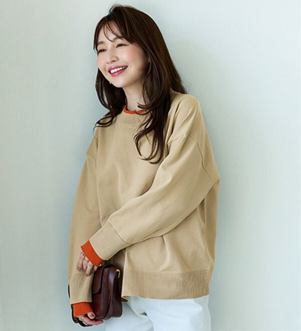 BELLUNA（ベルーナ）の「重ね着風配色スポンディッシュニット（ニット・セーター）」｜ベージュ&times;オレンジ