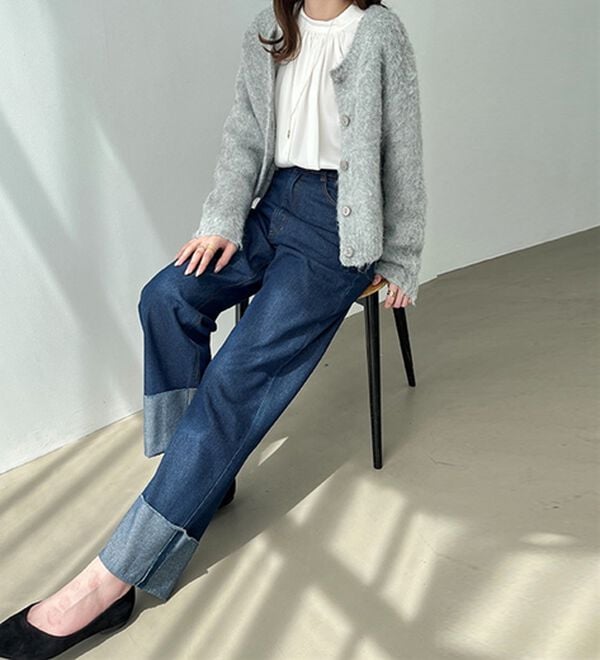 GeeRA（ジーラ）の「ワイドストレートロールアップデニムパンツ（フルレングスパンツ）」｜インディゴ