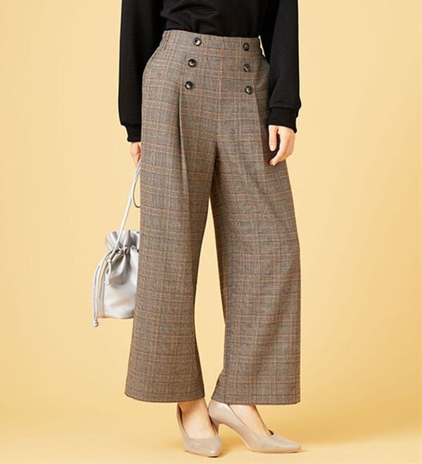 BELLUNA（ベルーナ）の「サマ見え（スーパーウォーム）ウール調ボタン使いワイドパンツ（ワイドパンツ・ガウチョ）」｜詳細画像