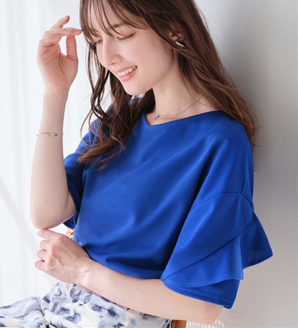 alotta（アロッタ）の「【４つの機能付】ひんやりフリル袖ブラウスＴシャツ（ブラウス）」｜ロイヤルブルー