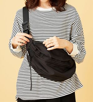 BELLUNA（ベルーナ）の「ハンズフリーで快適！軽量ボディバッグ（その他バッグ）」｜黒