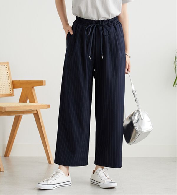 BELLUNA（ベルーナ）の「【嬉しい機能付き！】とろみ素材ドロスト使いワイドパンツ（ワイドパンツ・ガウチョ）」｜ネイビーストライプ
