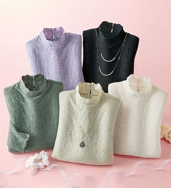 花柄ジャカード素材ハイネックプルオーバー - ベルーナ【公式】