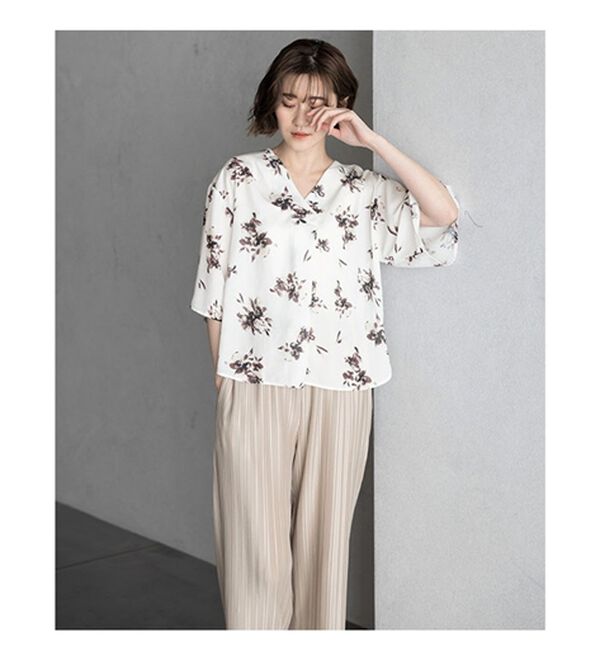 GeeRA（ジーラ）の「花柄フレアースリーブブラウス（ブラウス）」｜詳細画像