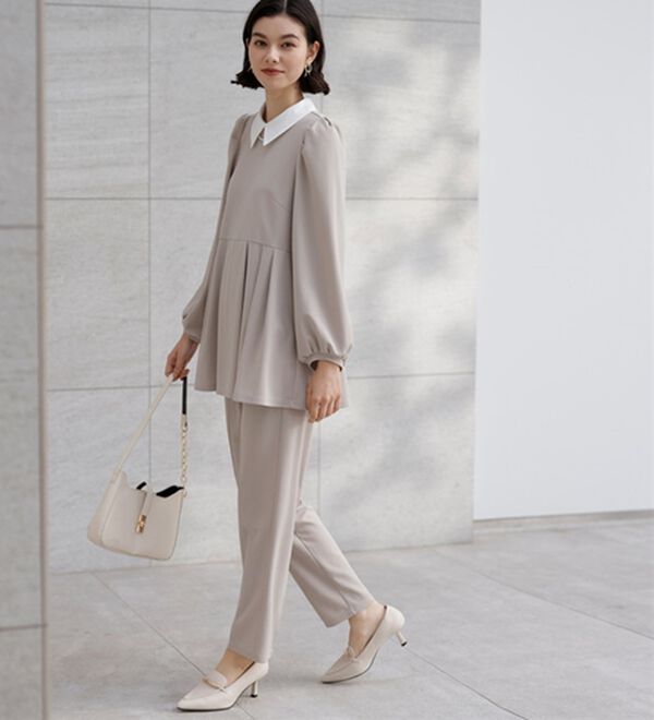 GeeRA（ジーラ）の「【２点セット】２ＷＡＹプリーツ切替ブラウスセットアップ（ブラウススーツ）」｜詳細画像