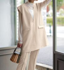 RANAN（ラナン）の「深Ｖネックベストセットアップ（パンツスーツ）」