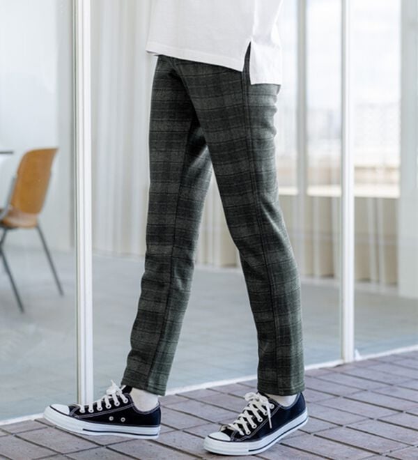 BELLUNA（ベルーナ）の「【あったか仕様♪】すっきり見え！裏ファーパンツ（フルレングスパンツ）」｜詳細画像