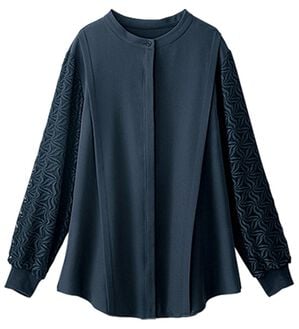 BELLUNA（ベルーナ）の「袖レースデザイン上品ブラウス（ブラウス）」｜ネイビー