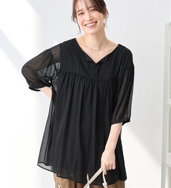 Viola e Viola（ヴィオラ エ ヴィオラ）の「【毎日着たい！】カットソー裏地付シフォンチュニック（チュニック）」｜ブラック