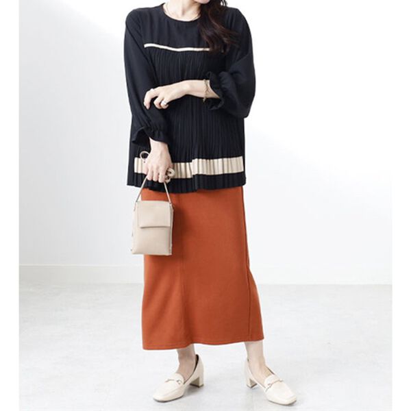 BELLUNA（ベルーナ）の「【Ｌａｇｒｉｌｕａ】配色デザインプリーツ使いブラウス（ブラウス）」｜詳細画像