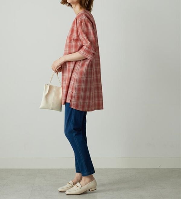 BELLUNA（ベルーナ）の「サッカー素材チェック柄チュニック（チュニック）」｜詳細画像