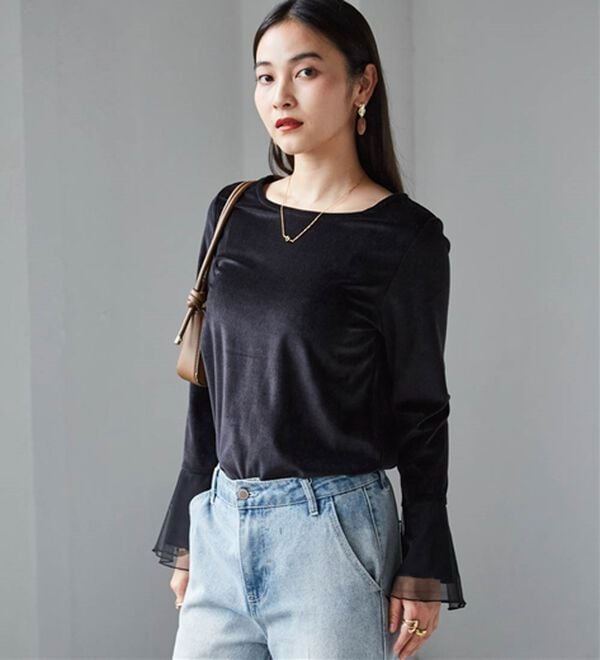 RANAN（ラナン）の「フレアーチュール袖ベロアプルオーバー（カットソー）」｜詳細画像