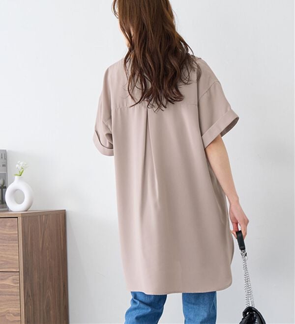 alotta（アロッタ）の「スキッパーとろみブラウスチュニック（ブラウス）」｜詳細画像