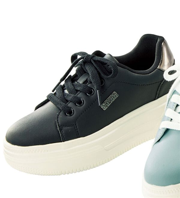 BELLUNA（ベルーナ）の「＜ｋｉｔｓｏｎ＞厚底軽量スニーカー（スニーカー）」｜ブラック