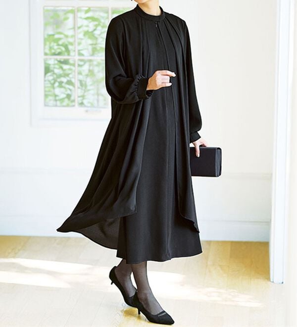 BELLUNA（ベルーナ）の「日本製素材！重ね着風ワンピース（ブラックフォーマル（喪服・礼服））」｜詳細画像
