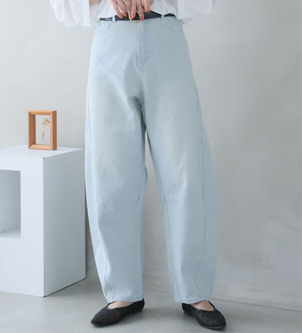 A HAPPY MARILYN（アハッピーマリリン）の「【Ｌ～８Ｌ】トレンドスタイルの、バレルパンツ。（ワイドパンツ・ガウチョ）」｜デニム／サックス