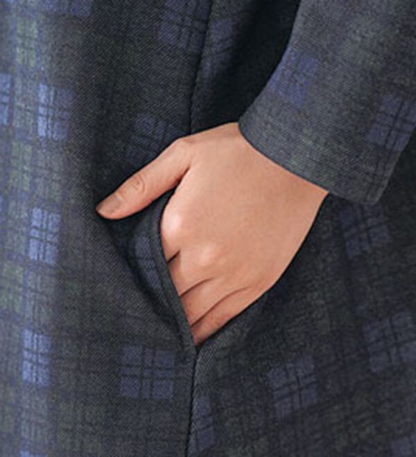 BELLUNA（ベルーナ）の「まるで着る毛布！裏ファーデザインチュニック（チュニック）」｜詳細画像