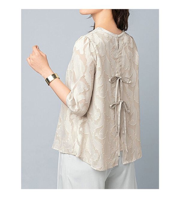 VINNO（ヴィノ）の「＜日本製生地＞カットジャカードペイズリー柄ブラウス（ブラウス）」｜詳細画像