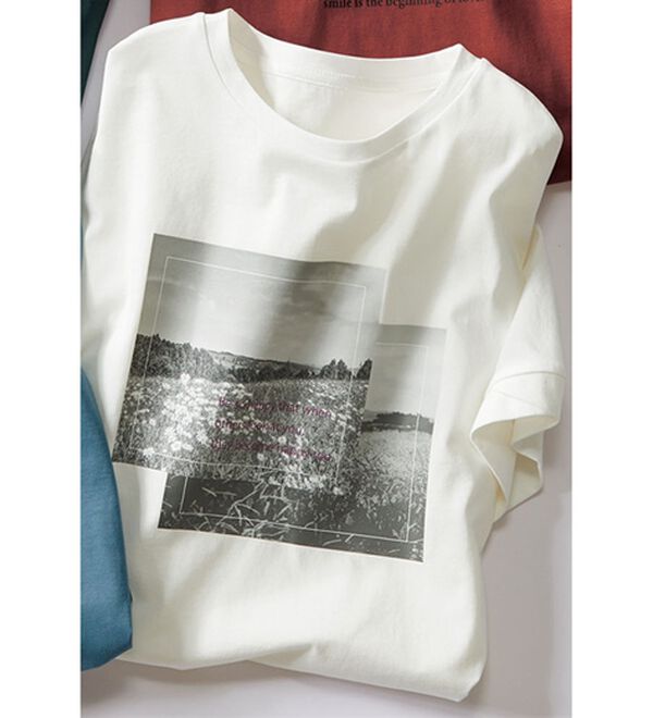 ルフラン（ルフラン）の「綿混フォト＆ロゴの大人Ｔシャツ（Tシャツ）」｜オフ白