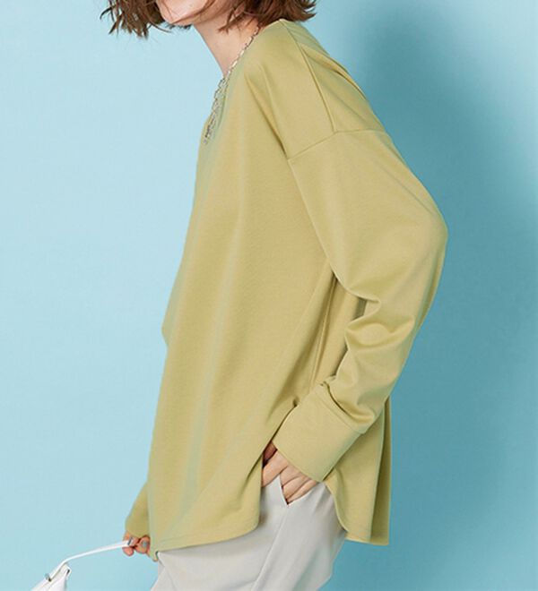 BELLUNA（ベルーナ）の「もちっとなめらか！大人顔サマ見えプルオーバー（カットソー）」｜詳細画像