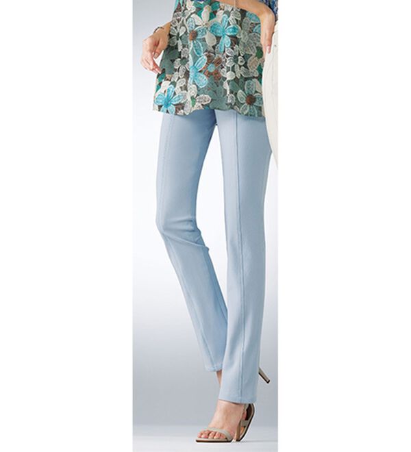 BELLUNA（ベルーナ）の「ヒンヤリ冷感！ハイテンション美脚パンツ　スリムストレート（フルレングスパンツ）」｜アイスブルー