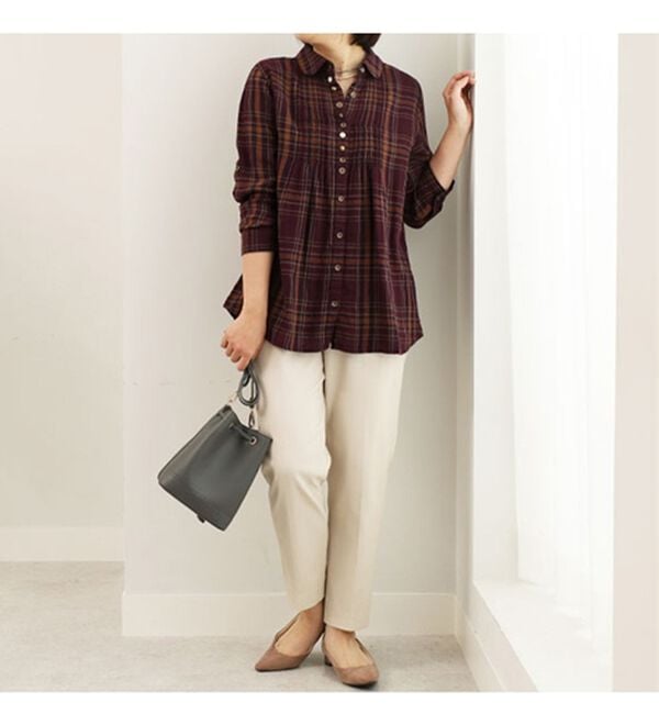 BELLUNA（ベルーナ）の「ダブルガーゼ素材オーバーブラウス（ブラウス）」｜詳細画像