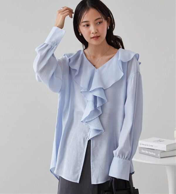 RANAN（ラナン）の「ラッフルフリルオーバーブラウス（ブラウス）」｜詳細画像