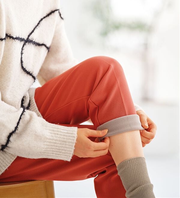 BELLUNA（ベルーナ）の「裏起毛ジョーゼット素材テーパードパンツ（テーパードパンツ）」｜詳細画像