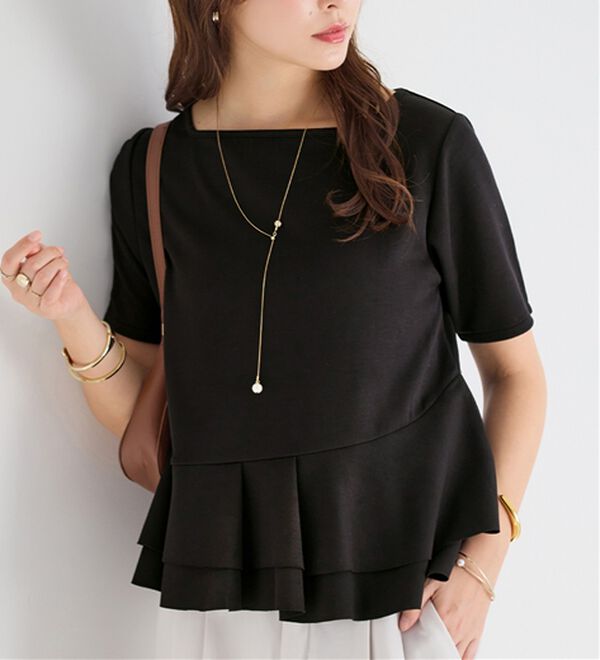 alotta（アロッタ）の「スクエアネックティアードトップス（カットソー）」｜ブラック