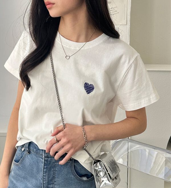 GeeRA（ジーラ）の「綿１００％アソート１ポイント刺しゅうＴシャツ（カットソー）」｜詳細画像