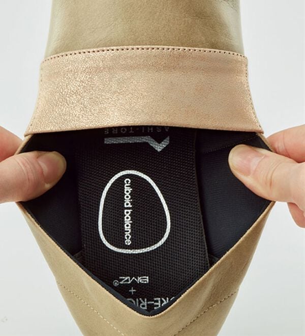 BELLUNA（ベルーナ）の「幅広ストレッチお出かけパンプス（パンプス）」｜詳細画像