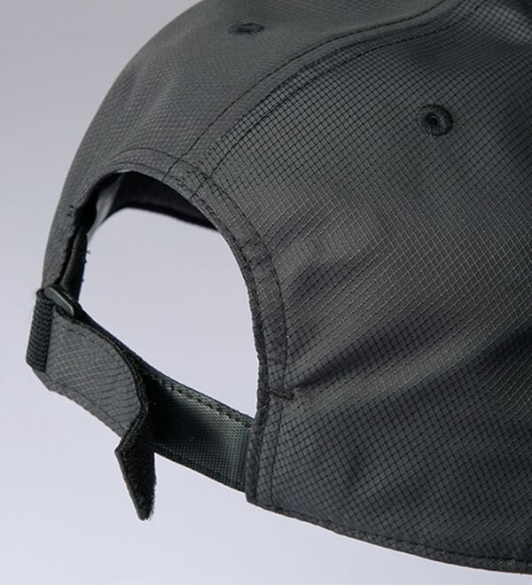 「＜アディダス＞サイドロゴキャップ（メンズ帽子）」｜詳細画像