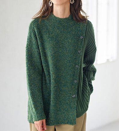 BELLUNA（ベルーナ）の「細見えボタンデザインニット（ニット・セーター）」