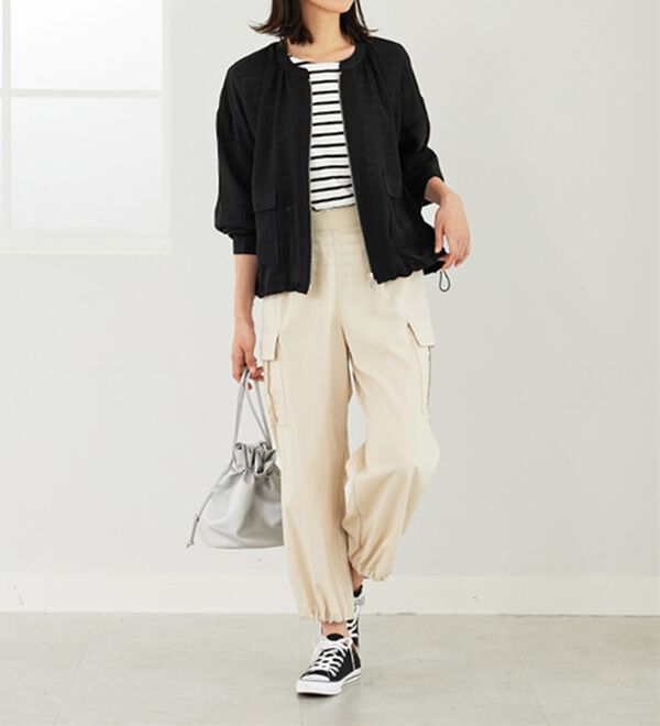 BELLUNA（ベルーナ）の「とろみ素材ポケットデザインブルゾン（ブルゾン）」｜詳細画像