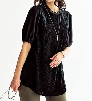 BELLUNA（ベルーナ）の「プリーツ&times;レース切替デザインチュニック（チュニック）」｜黒