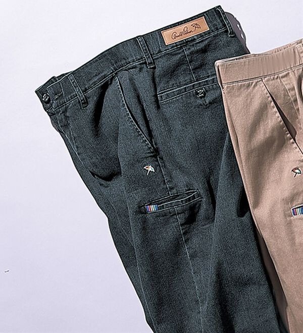 「＜アーノルド　パーマー＞デニム＆チノから選べる定番ストレッチパンツ（メンズフルレングスパンツ）」｜チャコール(デニム)
