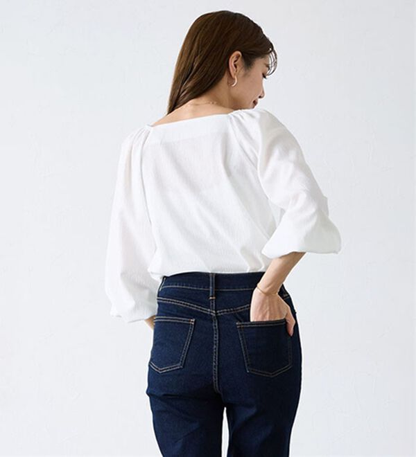 Pierrot（ピエロ）の「スクエアネックボリュームブラウス（ブラウス）」｜詳細画像
