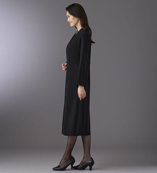 BELLUNA（ベルーナ）の「洗えるストレッチ！ロングジャケット重ね着風ワンピース（ブラックフォーマル（喪服・礼服））」｜詳細画像