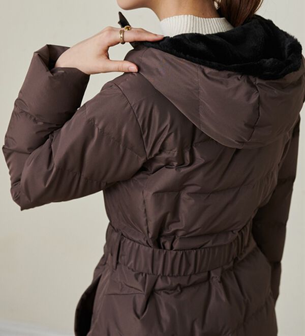 RANAN（ラナン）の「暖かファーフード使いすっきりダウンコート（ダウンコート・ジャケット・ベスト）」｜詳細画像