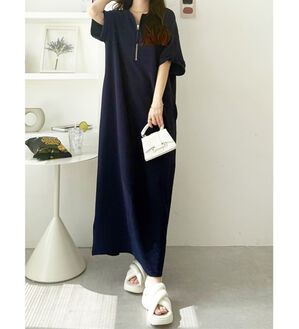 GeeRA（ジーラ）の「【ひんやり/着痩せ】ハーフジップ大人Ｔシャツワンピース（カットソーワンピース）」｜ネイビー