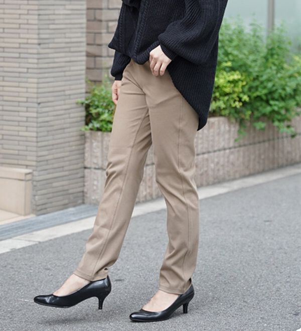 A HAPPY MARILYN（アハッピーマリリン）の「魔法のレギンスパンツ　ビューティーコットン（スリム・スキニーパンツ）」｜詳細画像